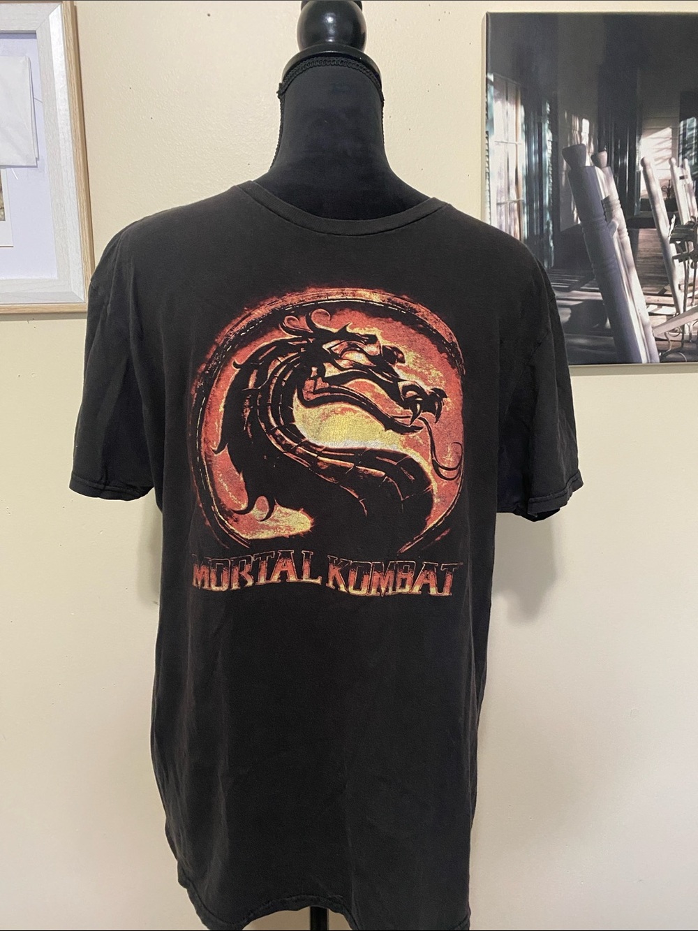 Mortal Kombat Black Graphic Tee - Iconic Dragon Logo Sz Large